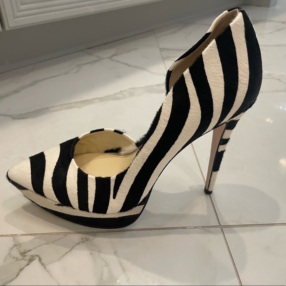 Jessica Simpson Jasmint4 Black and White Zebra pump Worn only once!